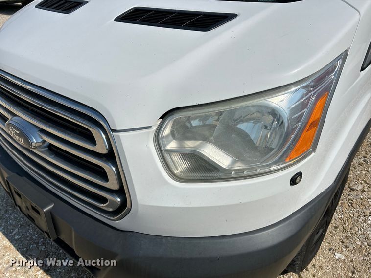 image for item EK4371 2016 Ford Transit 350 XLT van