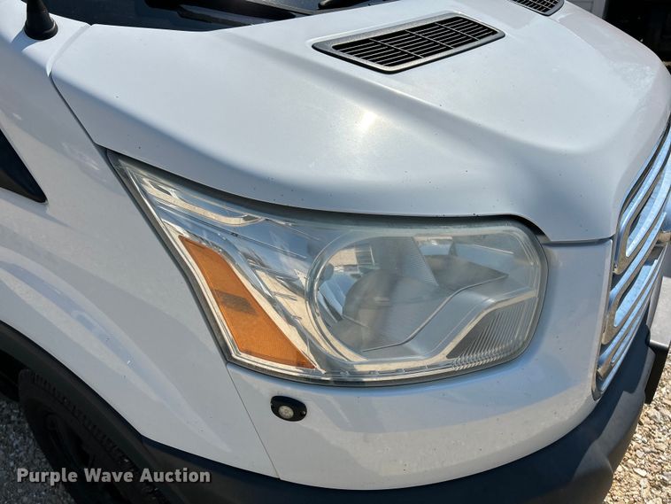 image for item EK4371 2016 Ford Transit 350 XLT van