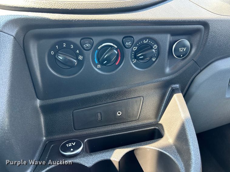 image for item EK4371 2016 Ford Transit 350 XLT van