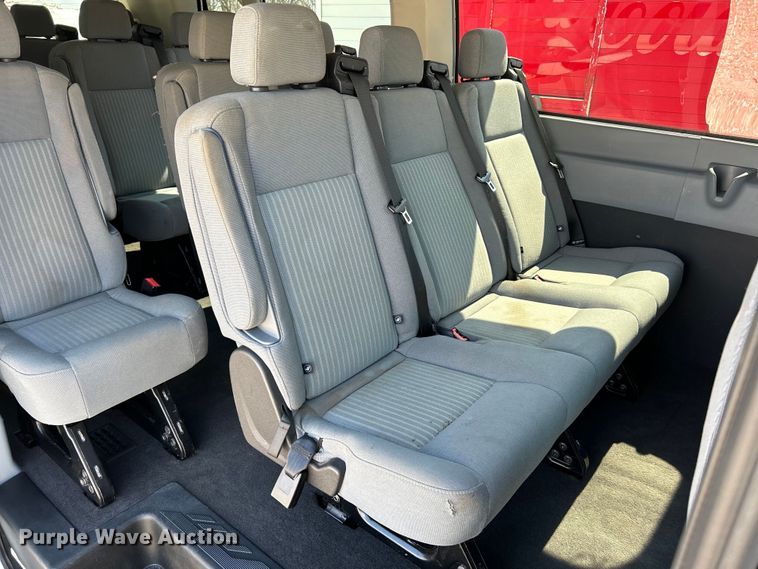 image for item EK4371 2016 Ford Transit 350 XLT van