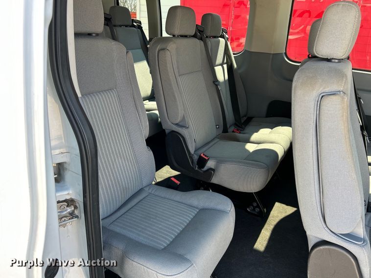 image for item EK4371 2016 Ford Transit 350 XLT van