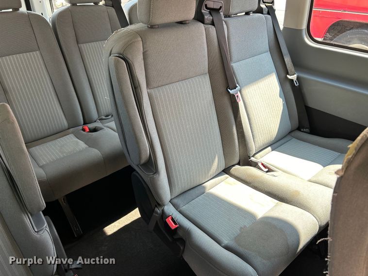 image for item EK4371 2016 Ford Transit 350 XLT van