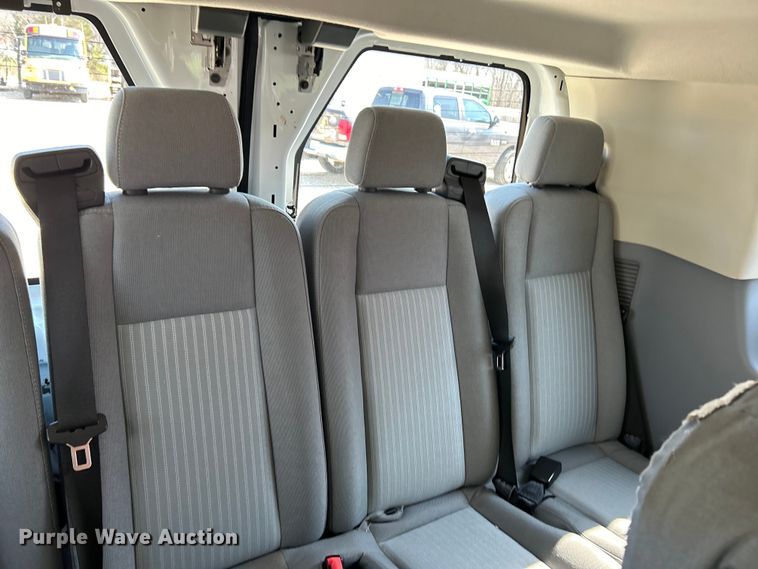 image for item EK4371 2016 Ford Transit 350 XLT van