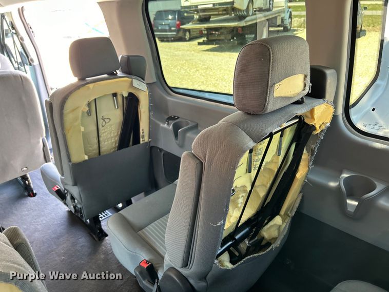 image for item EK4371 2016 Ford Transit 350 XLT van