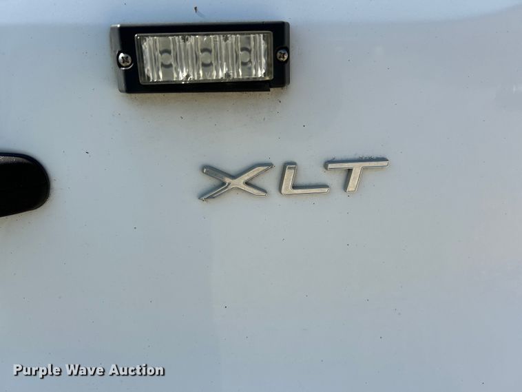 image for item EK4371 2016 Ford Transit 350 XLT van