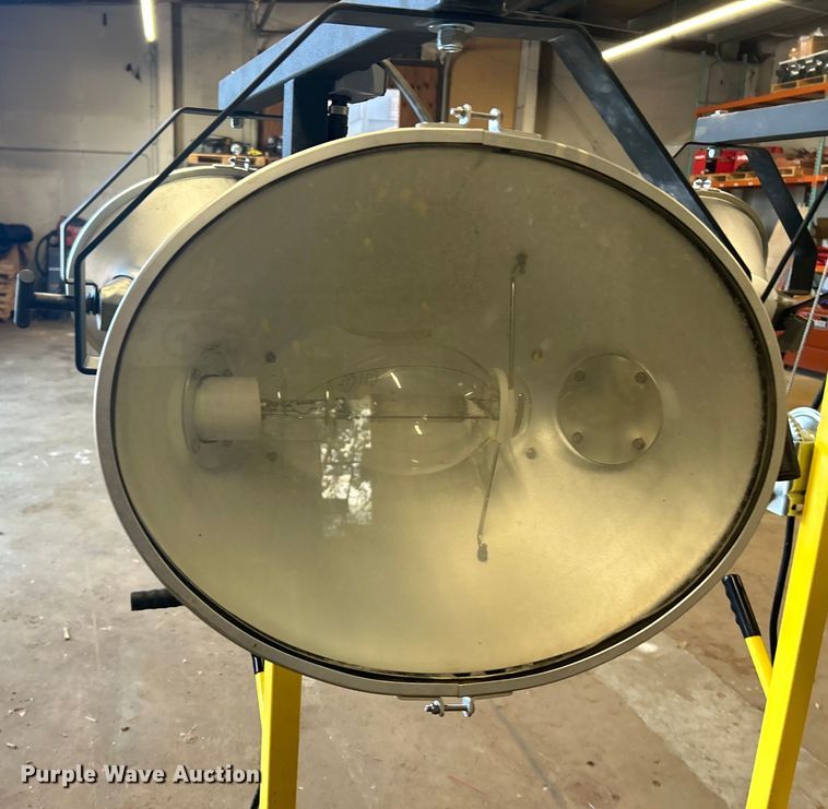 image for item EK4814 (3) CEP 5322 lights