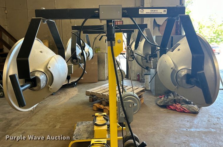 image for item EK4814 (3) CEP 5322 lights