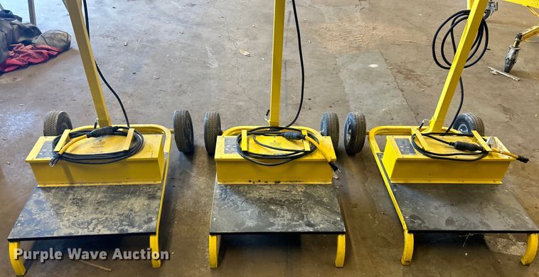 image for item EK4814 (3) CEP 5322 lights