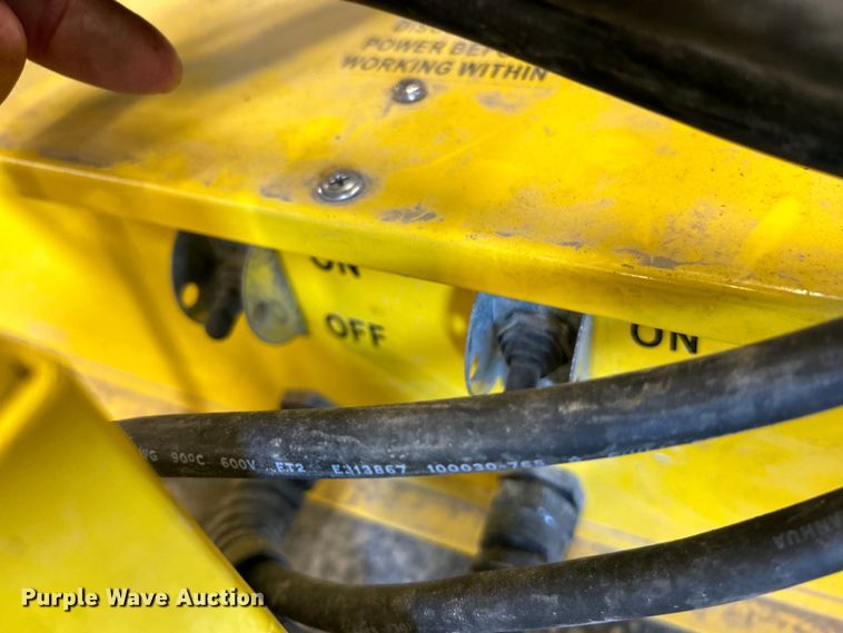 image for item EK4814 (3) CEP 5322 lights