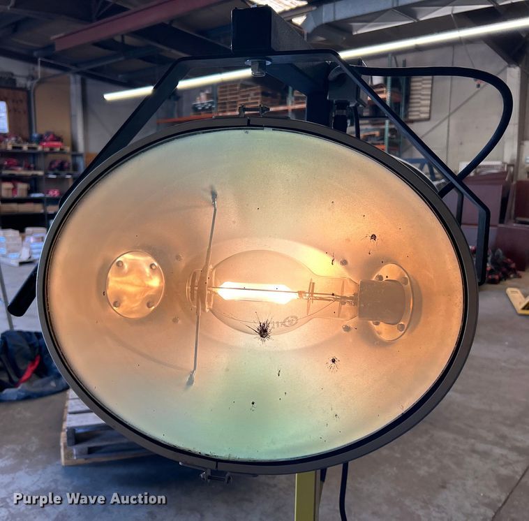 image for item EK4814 (3) CEP 5322 lights