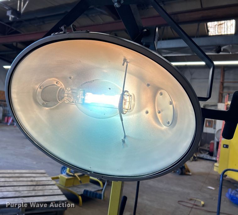 image for item EK4814 (3) CEP 5322 lights