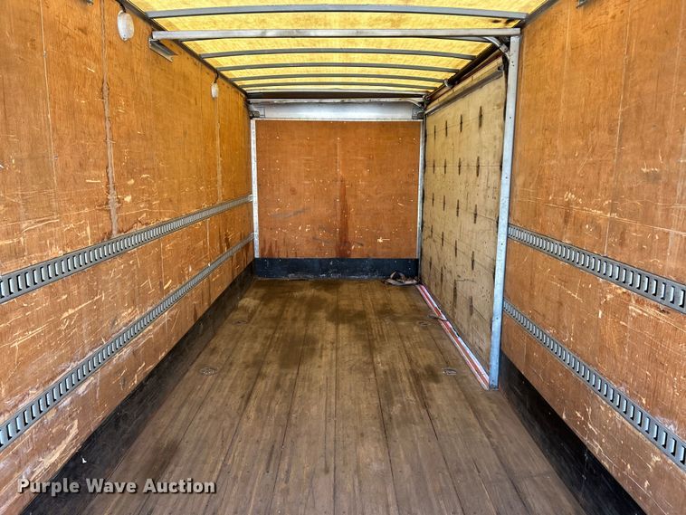 image for item EK4819 2007 Sterling Acterra box truck