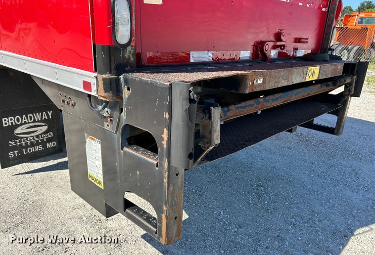 image for item EK4819 2007 Sterling Acterra box truck