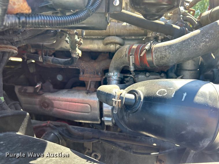 image for item EK4819 2007 Sterling Acterra box truck