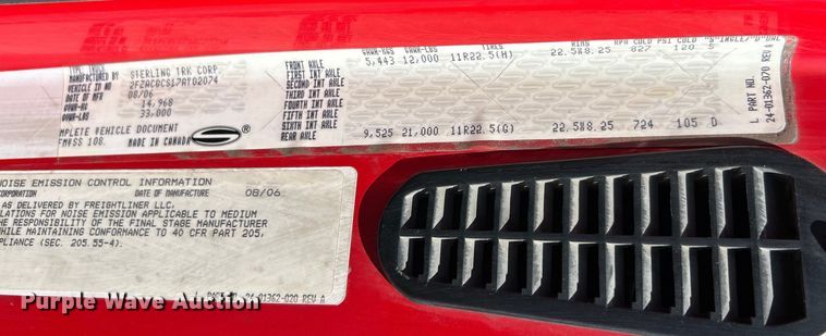 image for item EK4819 2007 Sterling Acterra box truck