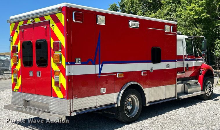 image for item EK4821 2012 International  Dura Star 4400 ambulance