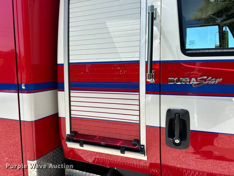 image for item EK4821 2012 International  Dura Star 4400 ambulance