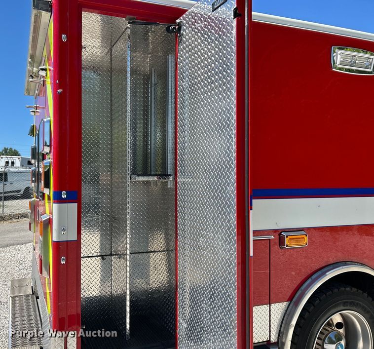 image for item EK4821 2012 International  Dura Star 4400 ambulance