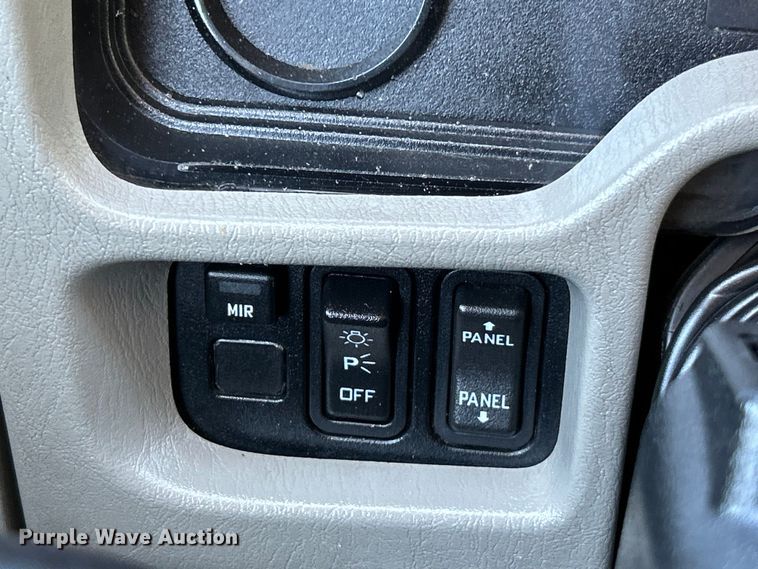 image for item EK4821 2012 International  Dura Star 4400 ambulance