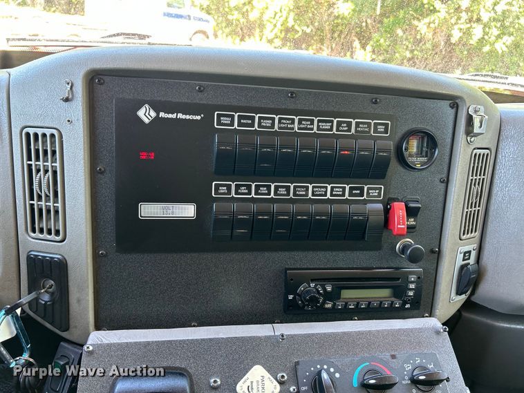 image for item EK4821 2012 International  Dura Star 4400 ambulance