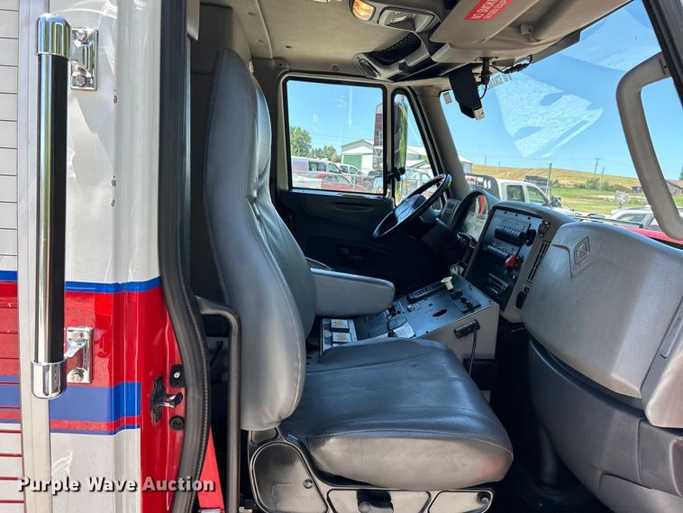 image for item EK4821 2012 International  Dura Star 4400 ambulance