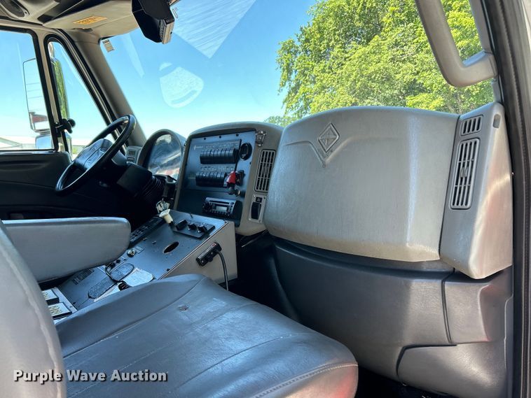 image for item EK4821 2012 International  Dura Star 4400 ambulance