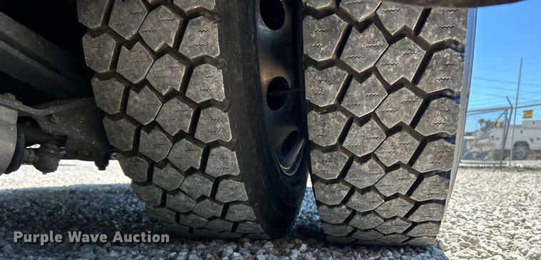 image for item EK4821 2012 International  Dura Star 4400 ambulance