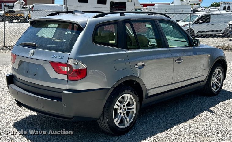 image for item EK4822 2004 BMW X3 3.0i SUV