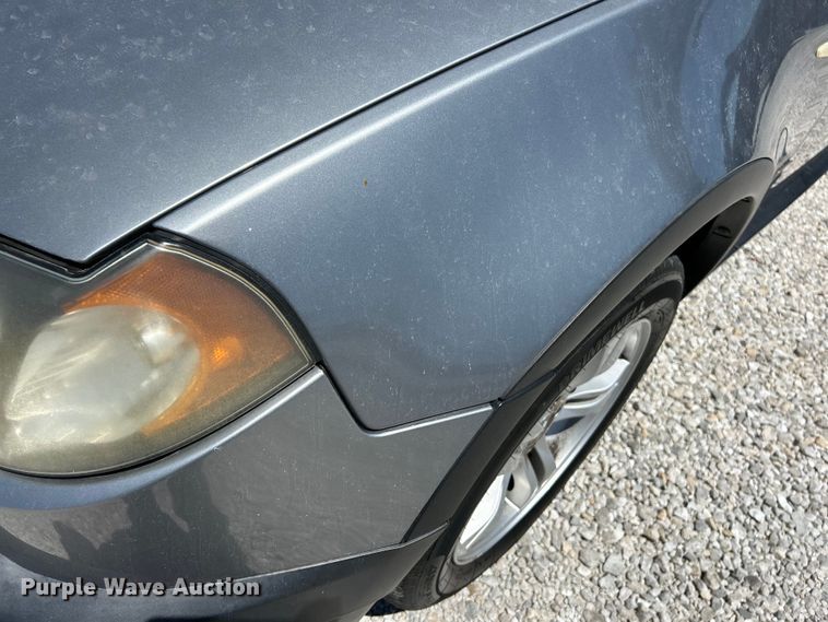 image for item EK4822 2004 BMW X3 3.0i SUV