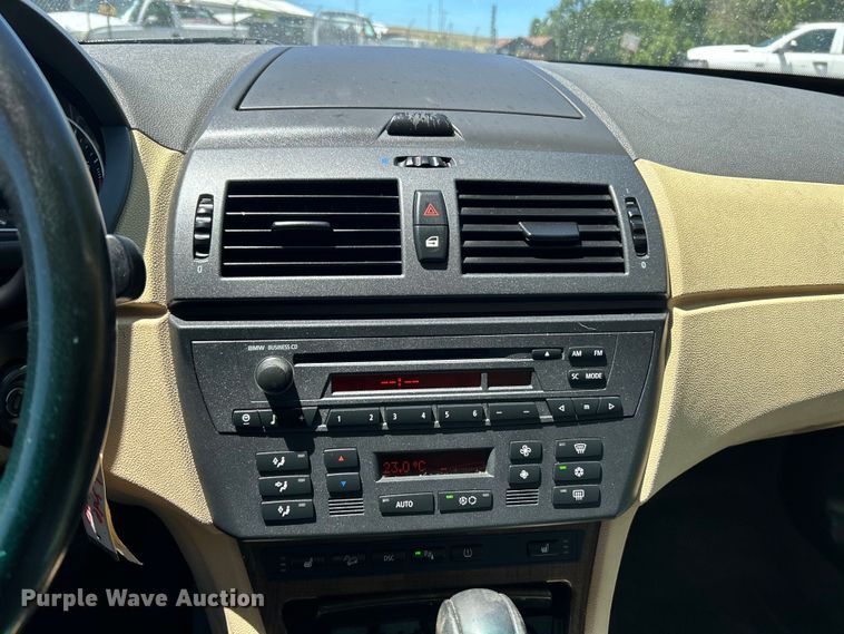 image for item EK4822 2004 BMW X3 3.0i SUV