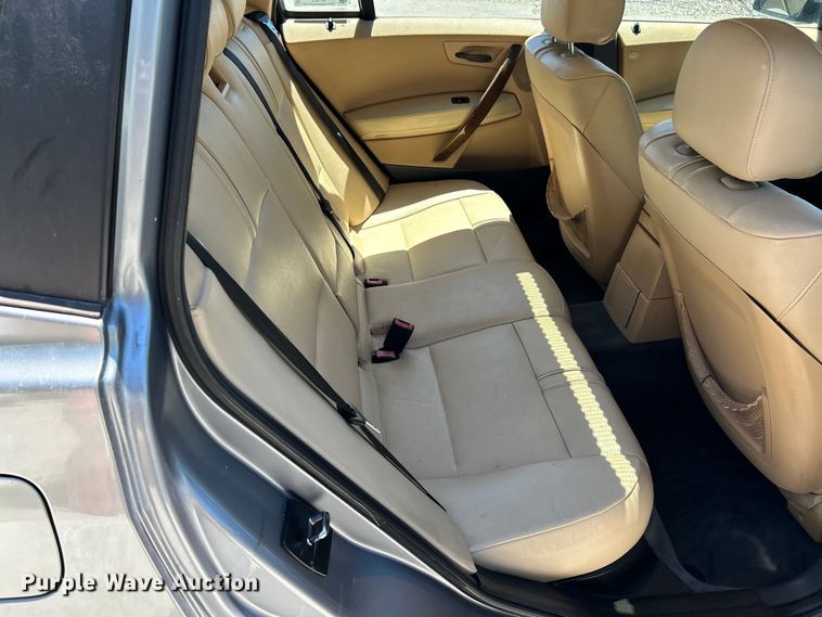 image for item EK4822 2004 BMW X3 3.0i SUV