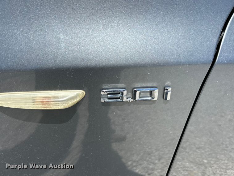 image for item EK4822 2004 BMW X3 3.0i SUV