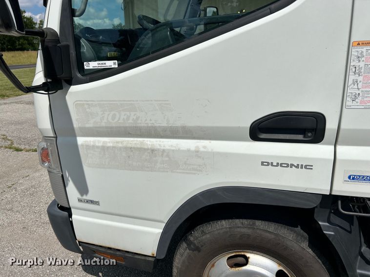 image for item EK4836 2015 Mitsubishi  Fuso FE130 box truck