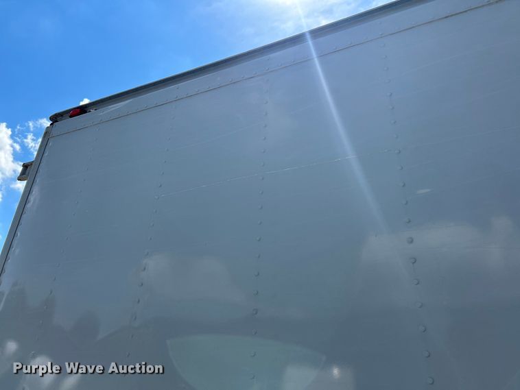 image for item EK4836 2015 Mitsubishi  Fuso FE130 box truck