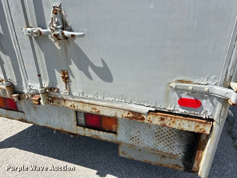 image for item EK4836 2015 Mitsubishi  Fuso FE130 box truck