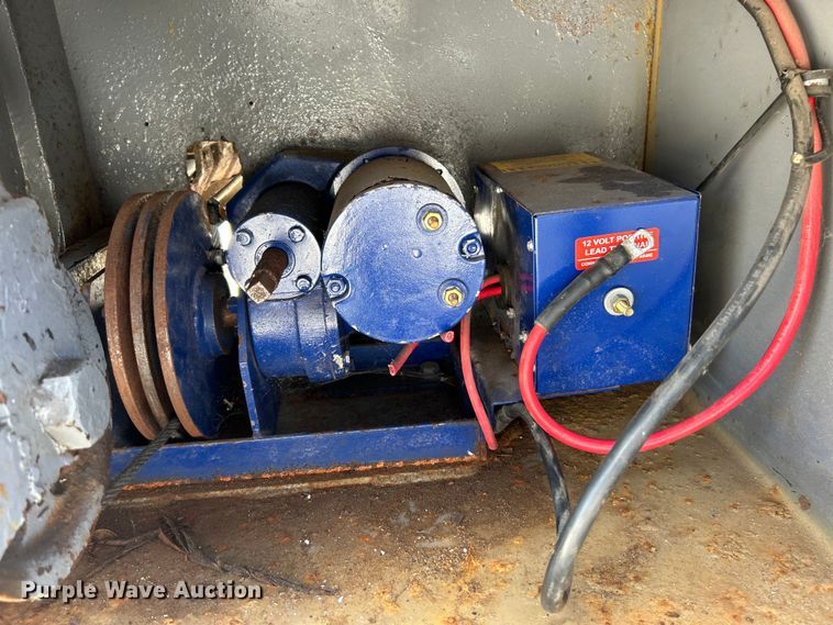 image for item EK4836 2015 Mitsubishi  Fuso FE130 box truck