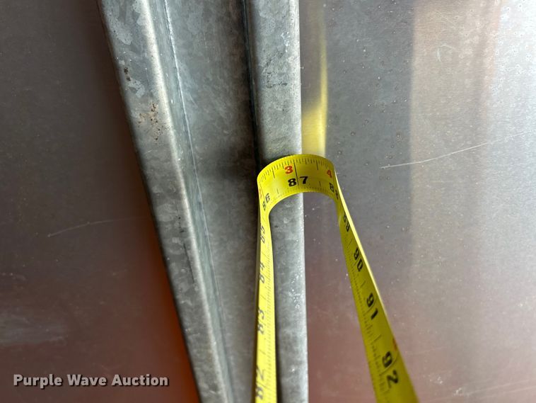 image for item EK4836 2015 Mitsubishi  Fuso FE130 box truck