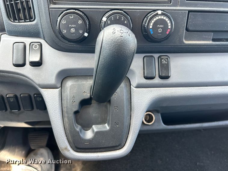 image for item EK4836 2015 Mitsubishi  Fuso FE130 box truck