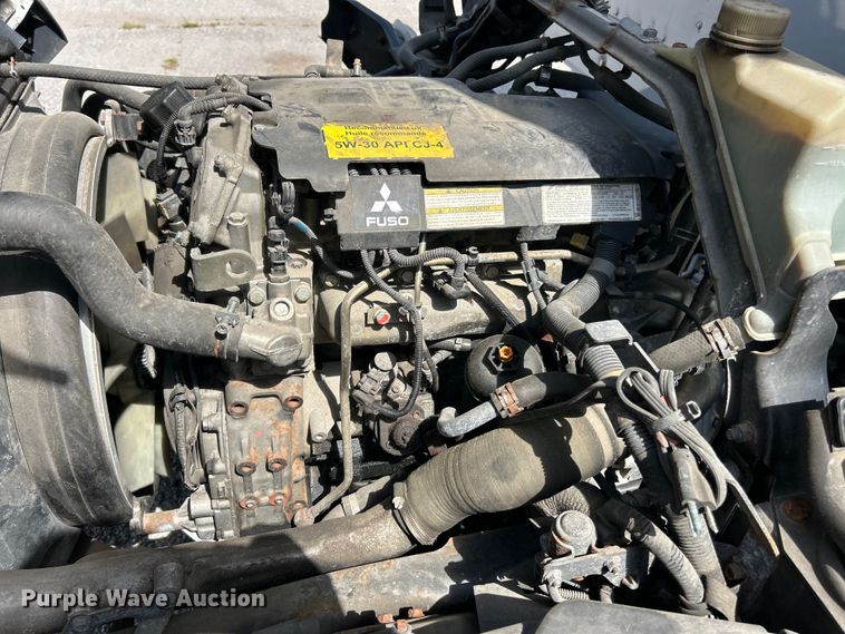 image for item EK4836 2015 Mitsubishi  Fuso FE130 box truck