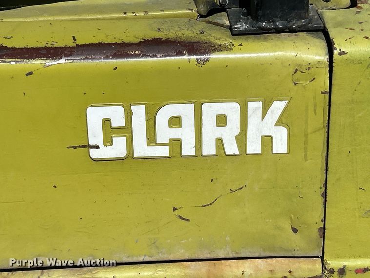 image for item EK4861 Clark forklift