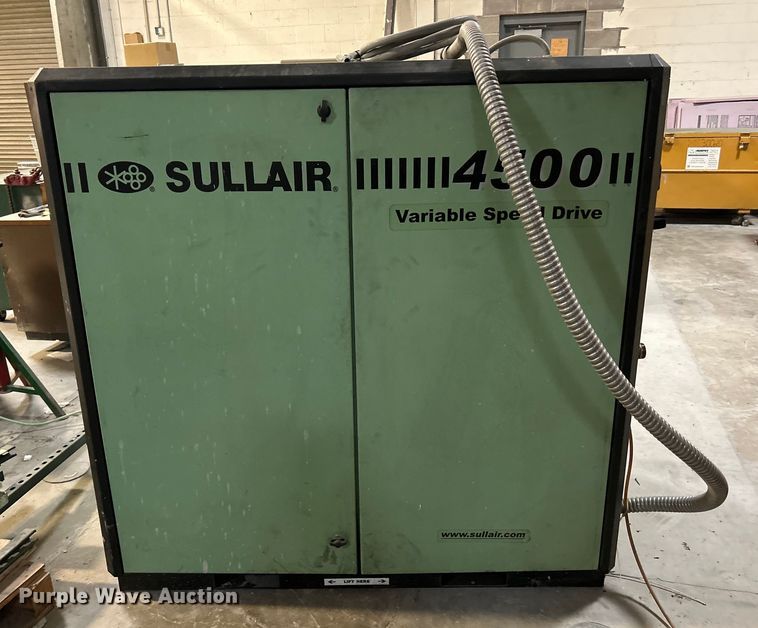 image for item EK4870 Sullair  4500 air compressor