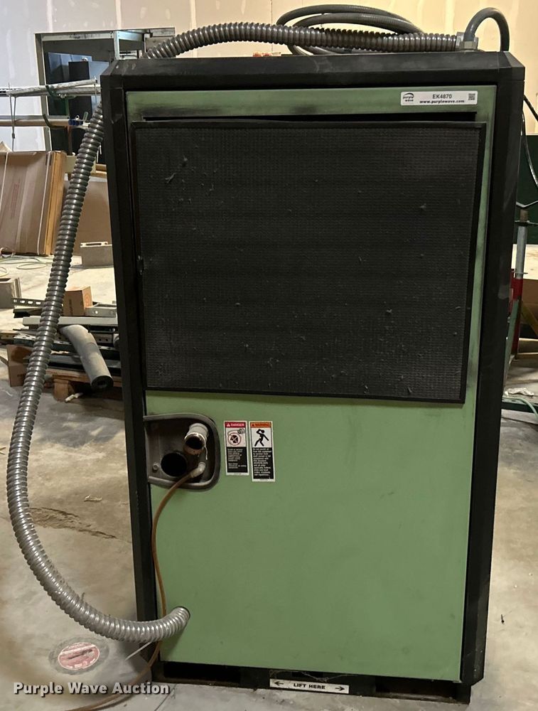 image for item EK4870 Sullair  4500 air compressor