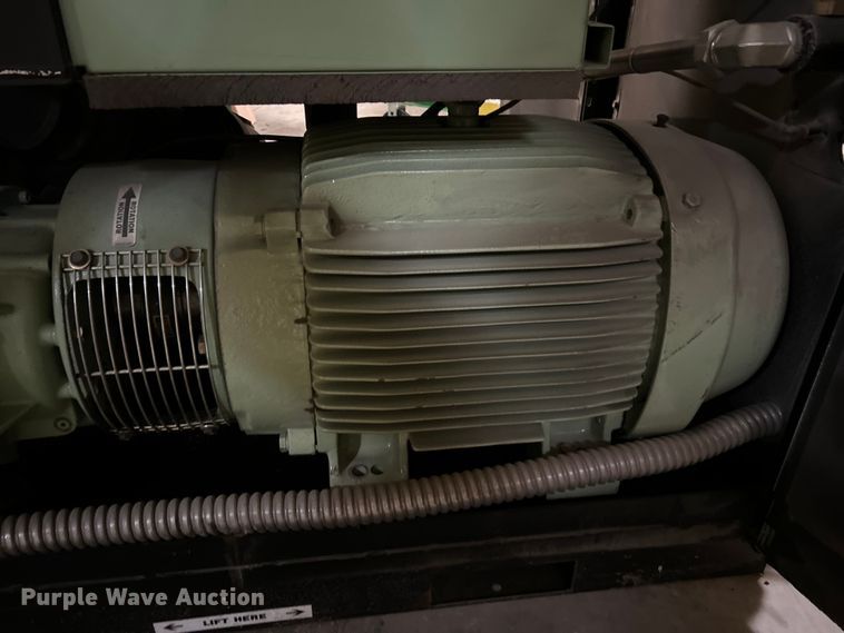 image for item EK4870 Sullair  4500 air compressor