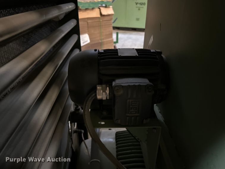 image for item EK4870 Sullair  4500 air compressor