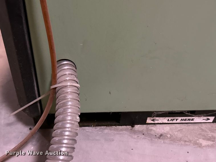 image for item EK4870 Sullair  4500 air compressor