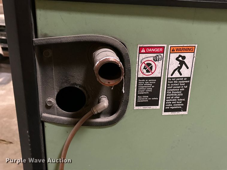 image for item EK4870 Sullair  4500 air compressor