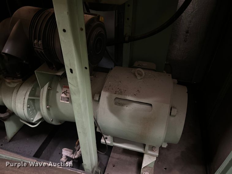 image for item EK4872 Sullair V-120 air compressor