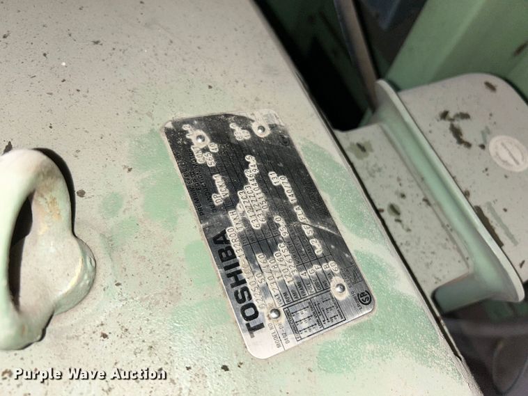 image for item EK4872 Sullair V-120 air compressor