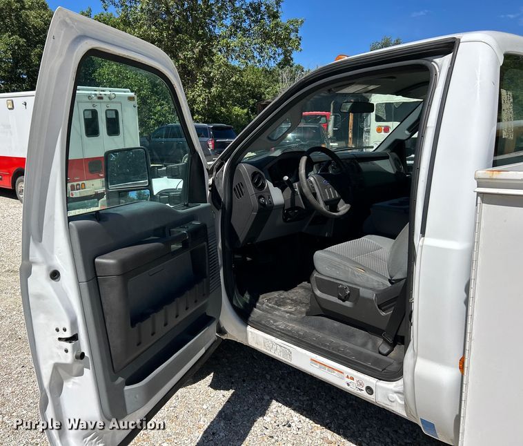 image for item EK4878 2013 Ford F450 Super Duty XL utility / service truck