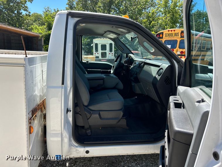 image for item EK4878 2013 Ford F450 Super Duty XL utility / service truck